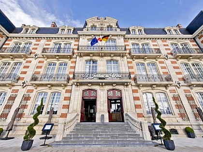 HOTEL RESTAURANT LES JARDINS DU MESS