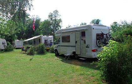 Aire d'accueil et de services sur camping