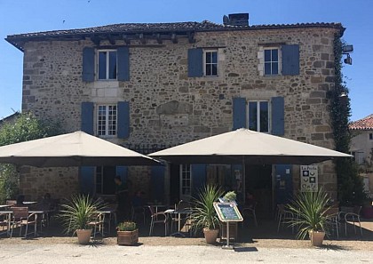 La Perla Café