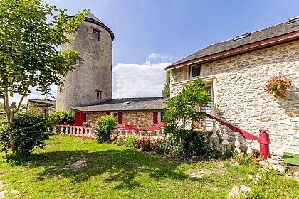 LE MOULIN DES TRÉANS