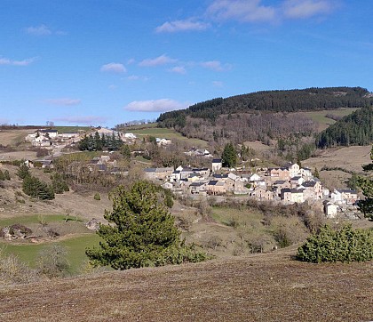 Le hameau de Montjardin