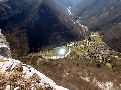 Cascade de la Chrabotte et vallée de l'Albarine