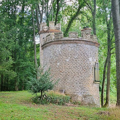 Vestiges du Château de la Tourelle