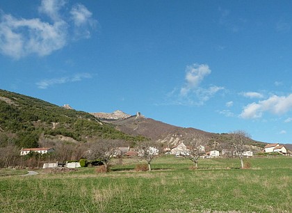 Village d'Esparron