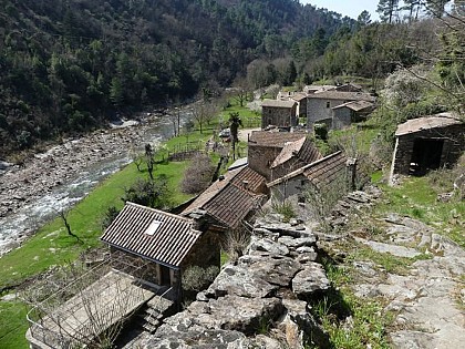 Le hameau de Chareneuve