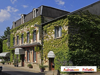 Au Petit Vatel Hotel and Restaurant