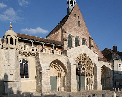 Saint-Ayoul Church