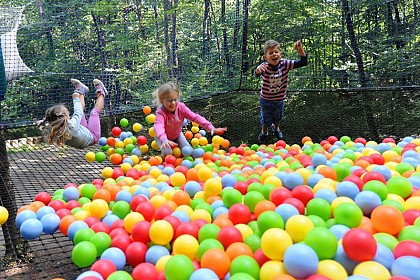 Espace filets suspendus Parc Aventure Chantemerle