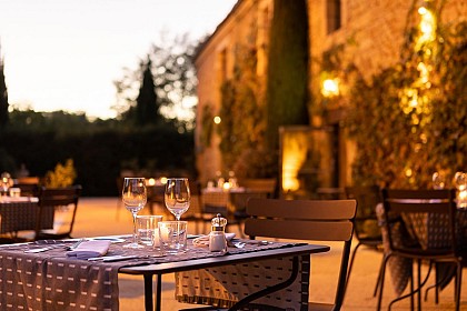 La table de la Villa Romaine