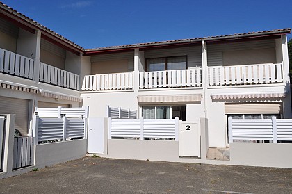Appartement avec terrasse 200 M de la plage