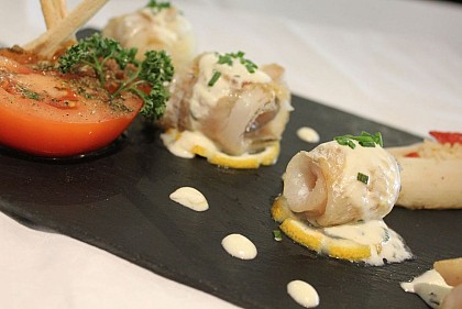 Restaurant "Le Chant du Monde"