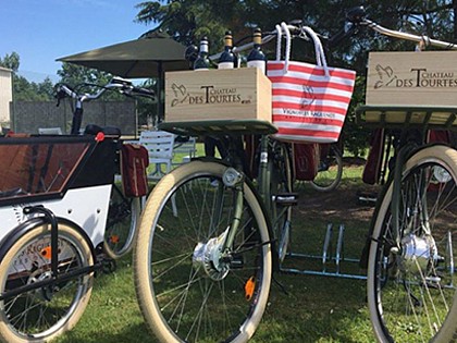 La bulle verte : balades à vélo au Château des Tourtes