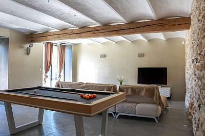 Bastide de la Clare: 8 people, close to the sea, 4 bedrooms, swimming pool, pool table, etc.
