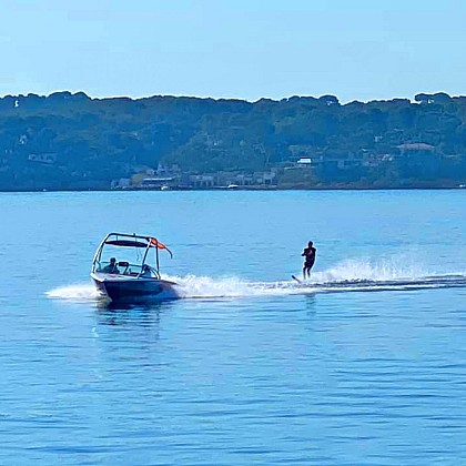 Bandol Sports Nautiques Water Skiing / Wakeboard