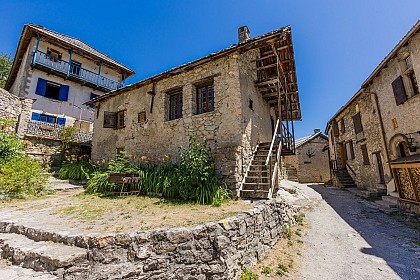 Hameau de Peyresq