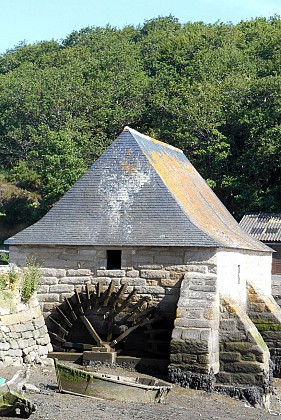 Moulin à marée du Hénan