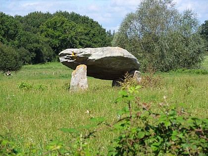 Dolmen de la Roche aux Loups