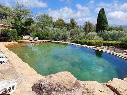 Superb Bastide with exposed stonework