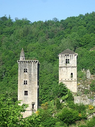 Les Tours de Merle
