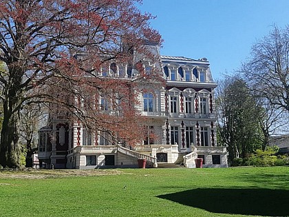 La mairie de Croix