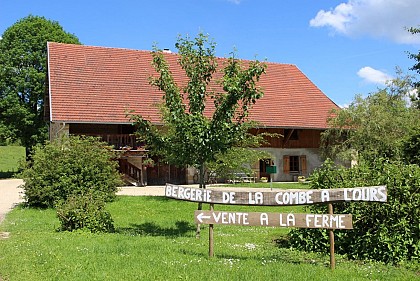 Chambre d'hôtes - La Bergerie de la Combe à l'Ours