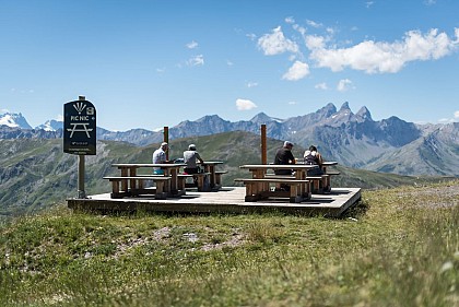 Picnic table - Les Jeux
