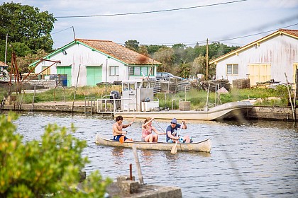 Le Port Ostréicole et la Réserve Naturelle des Prés Salés