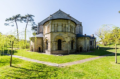 Basilique Notre-Dame-de-la-fin-des-Terres
