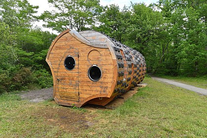 "Le tronc creux" - refuge périurbain