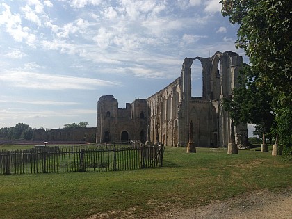 Abbaye de Maillezais