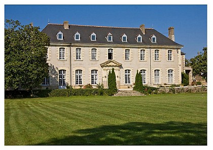 HÔTEL ABBAYE DE VILLENEUVE