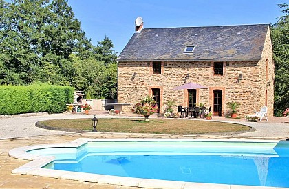 LE MOULIN DE SUGÈRES