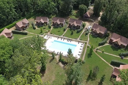 Hameau de la Borie / Le Châtaignier
