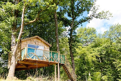 Hanging hut Robin des bois