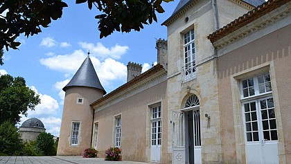 Centre d'art contemporain Château Lescombes