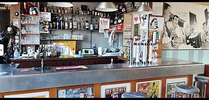 Le Petit Troquet