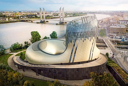 LA CITÉ DU VIN
