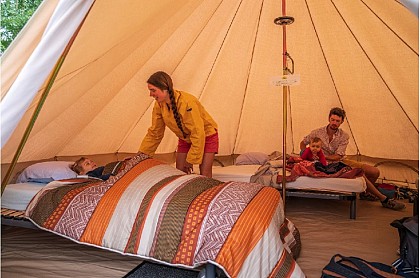 TENTES SAHARIENNES ÉQUIPÉES AU CAMPING ECO LOIRE