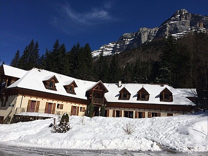 LE CHALET DU CIRQUE DE ST MEME