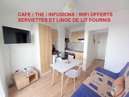 Appartement studio 2 personnes avec balcon face gare SNCF Orléans