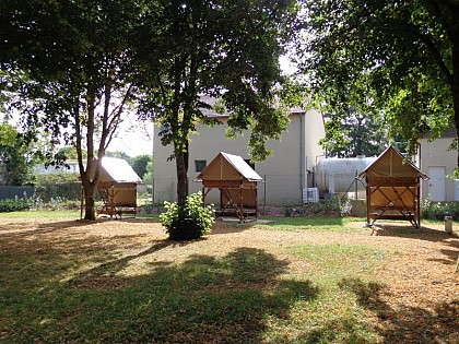 CAMPING INTERCOMMUNAL DE NEUFCHÂTEAU