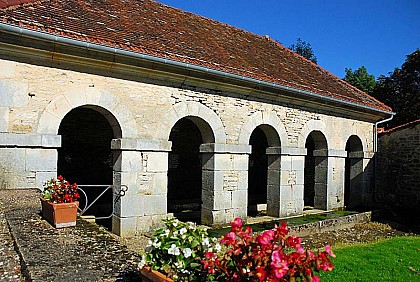 LAVOIR DE PERROGNEY-LES-FONTAINES