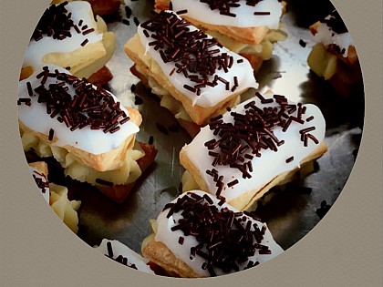 FOOD TRUCK - CATERER - SAM RÉGALE LES PAPILLES