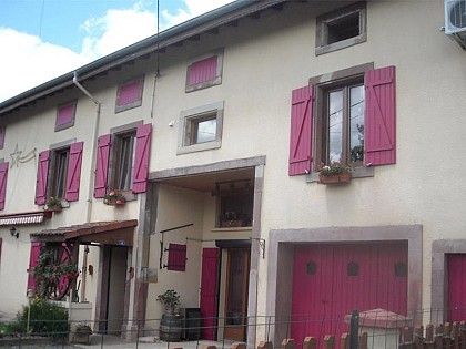 TOURIST ACCOMMODATION LA FONTAINE DE FONTENOY