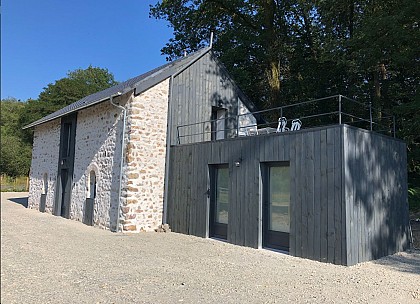 Gîte du Lac : Paddock Chevaux & Étang Coco-Plage