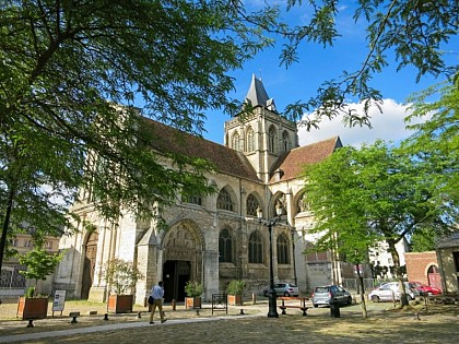 Abbatial Church of Saint-Taurin