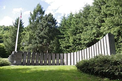 MONUMENT DES COMBES