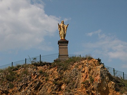Statue of the sacred heart