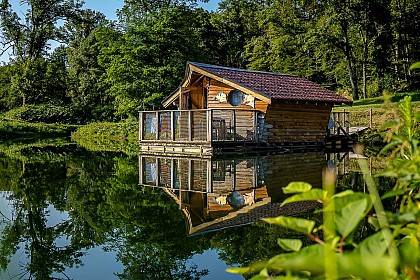 Floating cabin Ariel