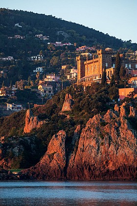 LA CORNICHE D'OR ET LES ADRETS